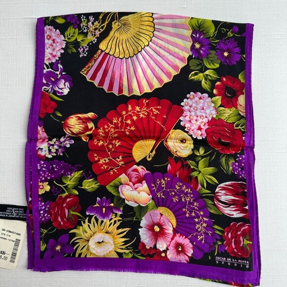 Oscar de la Renta Scarf, Silk, 50x10, Fan Floral Print - Picture 1 of 8